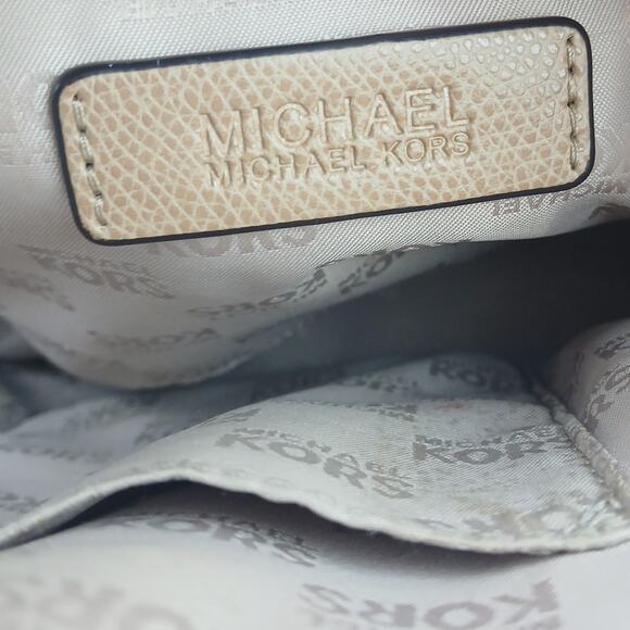 Michael Kors Cindy Dome Saffiano Leather Satchel Tan Convertible Straps AV-1610 - Picture 7 of 9